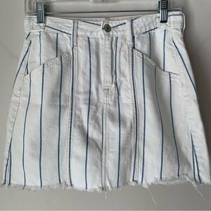 AMERICAN Eagle Hi Rise a Line Skirt White & Blue Striped Raw Hem Mini Skirt